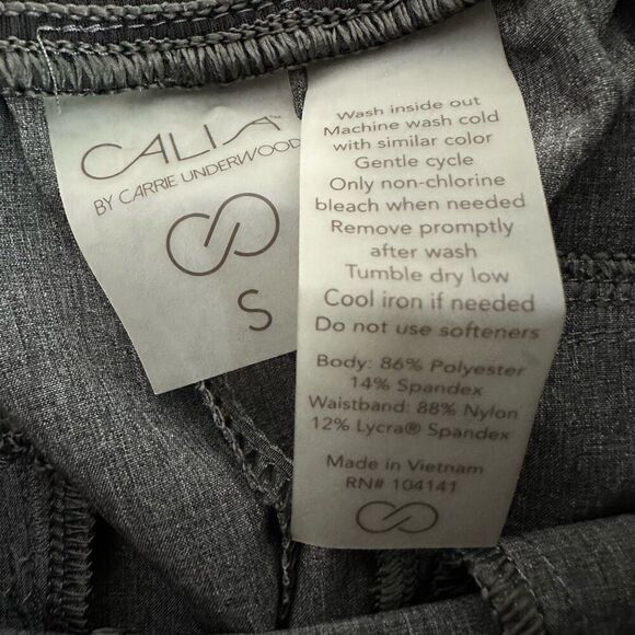 Calia By Carrie Underwood Anywhere Gray Shorts size Small Zip Pockets Stretch - Picture 7 of 8
